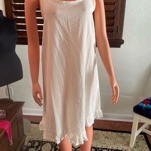 ❤️👀💜 White summer dress with adjustable straps XL
